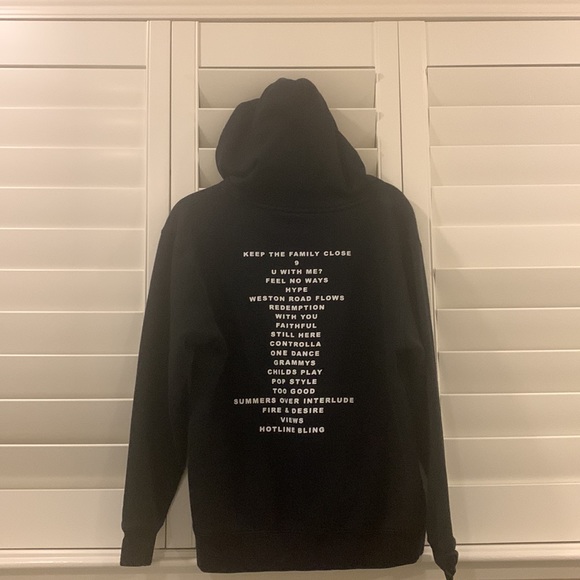 Drake views concert hoodie - Picture 2 of 2